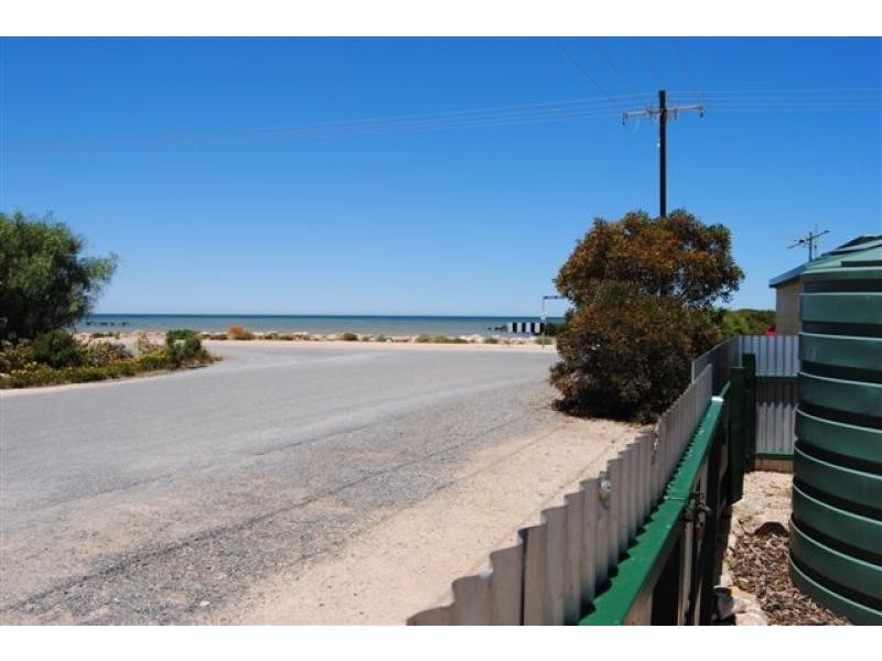 25 The  Parade, Clinton SA 5570