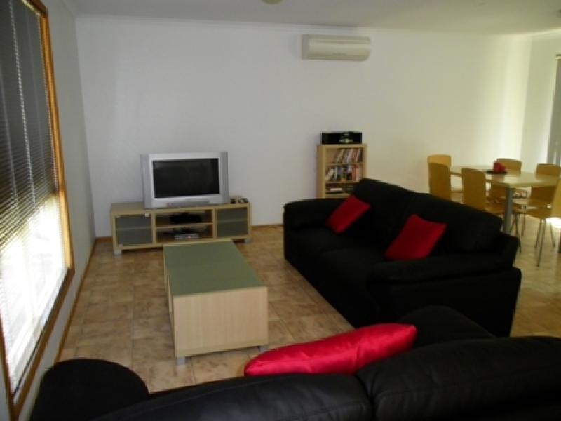 92 Clayton Drive, Wallaroo SA 5556