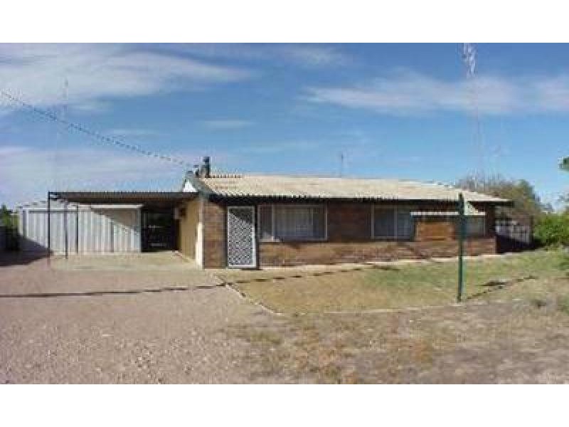 16 Cambridge Street, Moonta Bay SA 5558