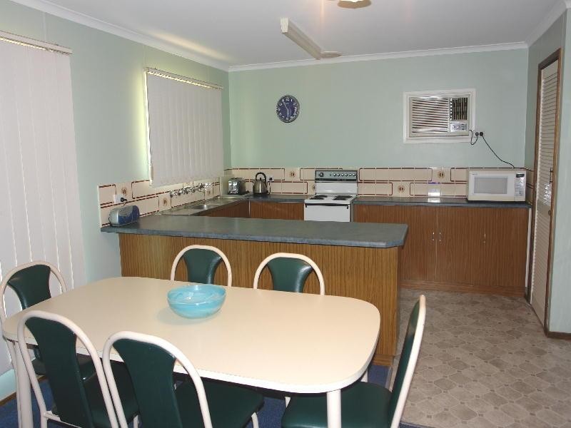 10 MARINE PARADE, Moonta Bay SA 5558