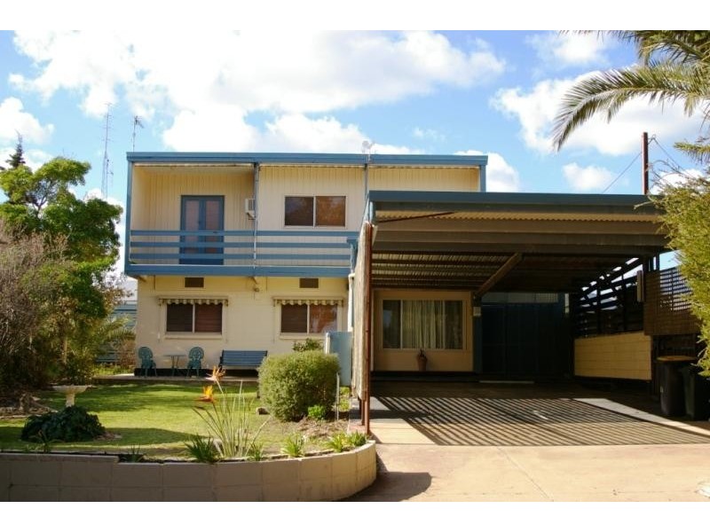 33 Randolph Street, Port Hughes SA 5558