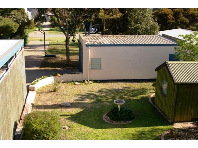 33 Randolph Street, Port Hughes SA 5558