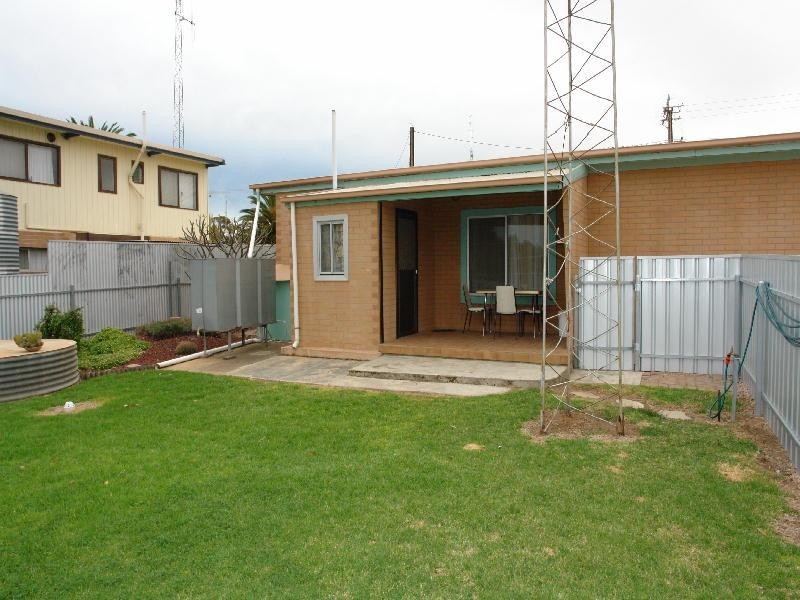 12 Herbert Street, Moonta Bay SA 5558