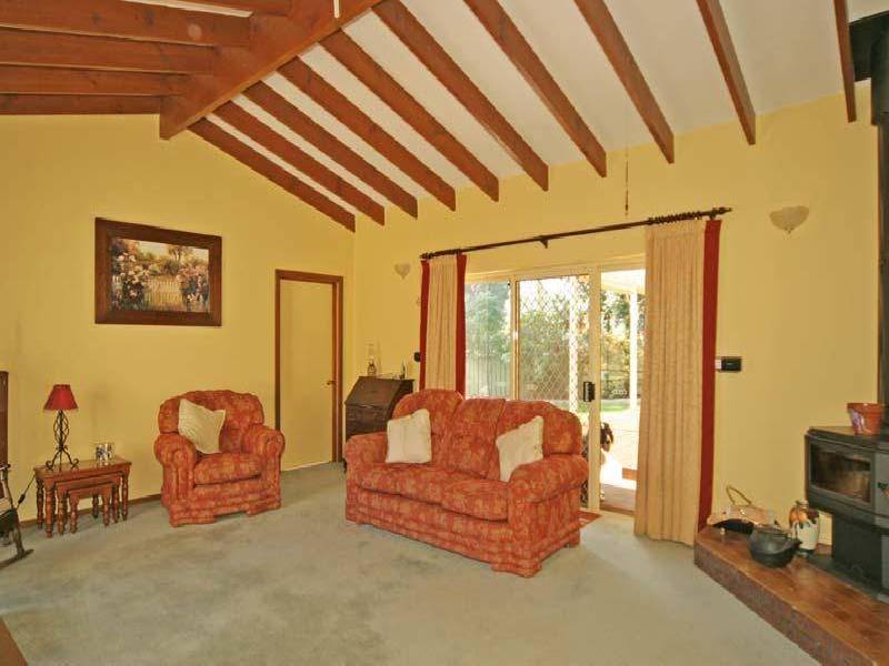 11 RICHARDS ROAD, Willunga SA 5172