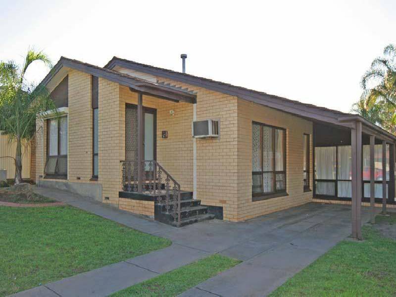 13 BRIAN TERRACE, Morphett Vale SA 5162