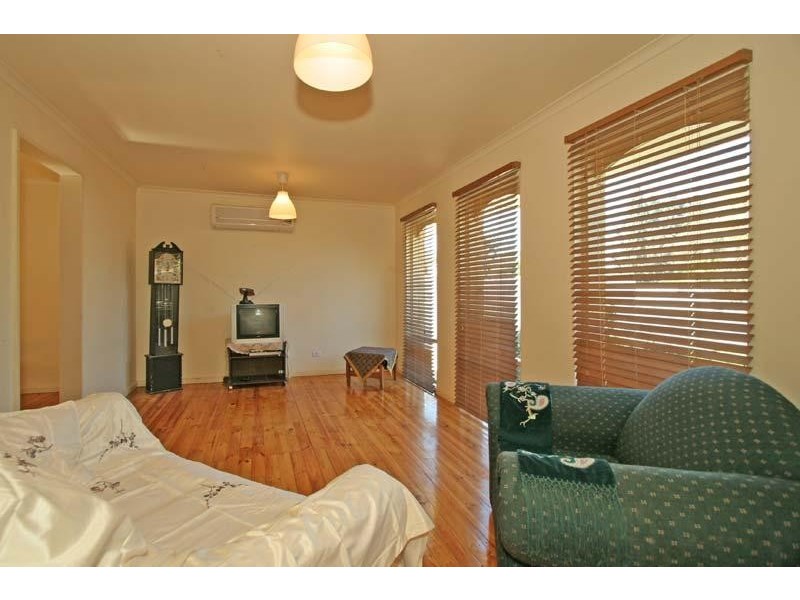 33 IRVING ROAD, Aldinga Beach SA 5173