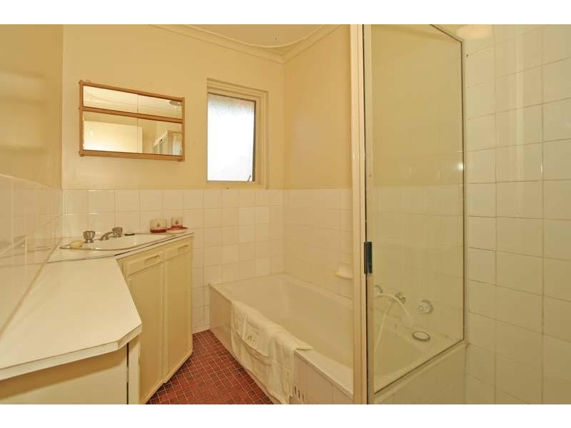 33 IRVING ROAD, Aldinga Beach SA 5173