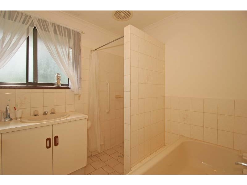 12 KURANDAH STREET, O’sullivan Beach SA 5166