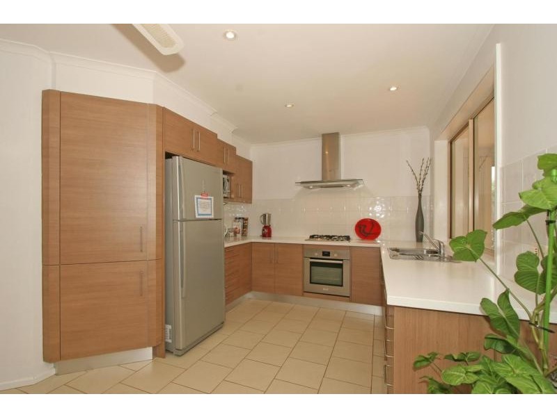 83 EMMERSON DRIVE, Morphett Vale SA 5162