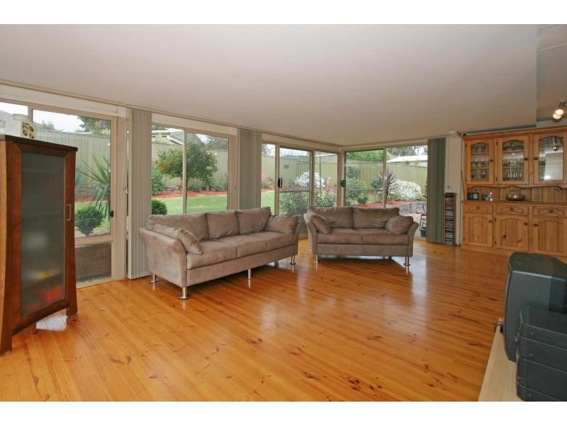 83 EMMERSON DRIVE, Morphett Vale SA 5162