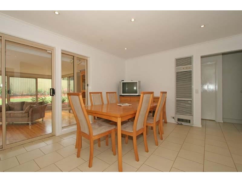 83 EMMERSON DRIVE, Morphett Vale SA 5162