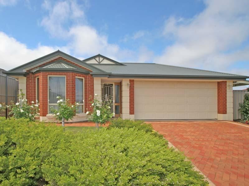 9 STEAMRANGER DRIVE, Sheidow Park SA 5158