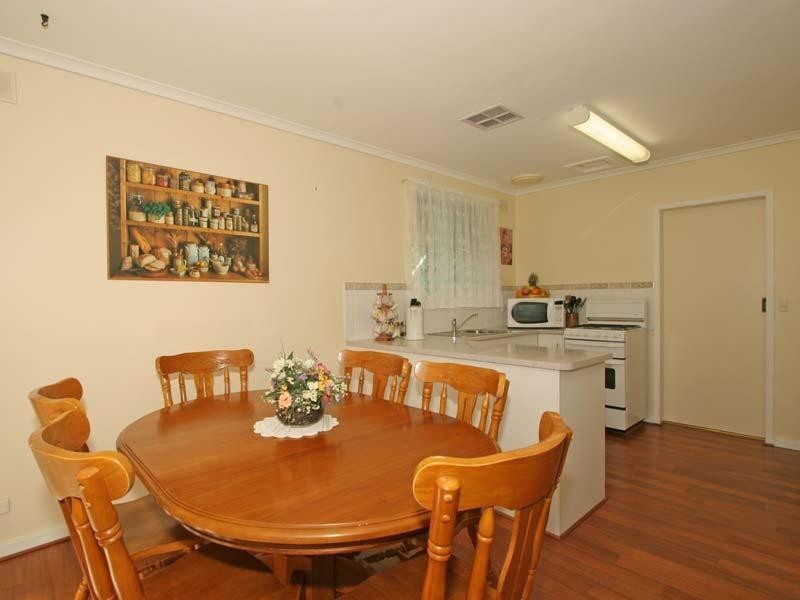 16 REYNOLD STREET, Morphett Vale SA 5162