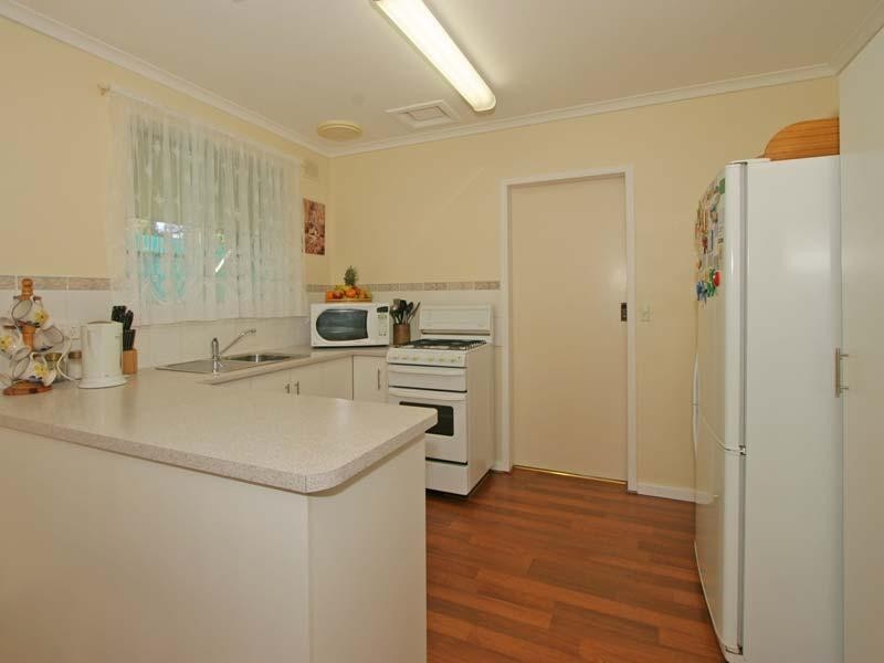 16 REYNOLD STREET, Morphett Vale SA 5162