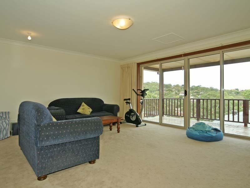 44 COACHWOOD DRIVE, Aberfoyle Park SA 5159