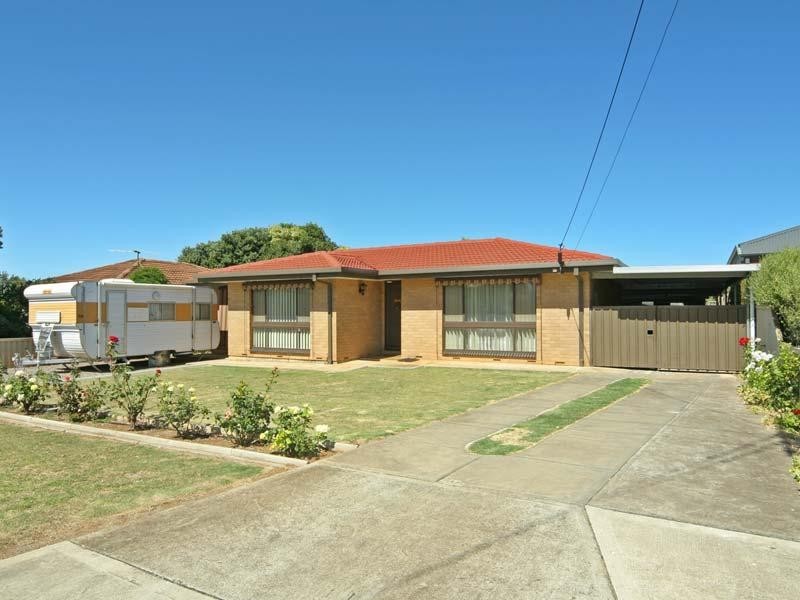 12 ILLMAN CRESCENT, Aldinga Beach SA 5173