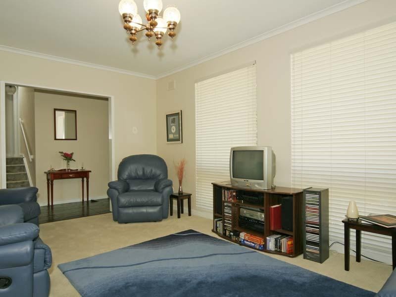 15 CLIVE STREET, Morphett Vale SA 5162