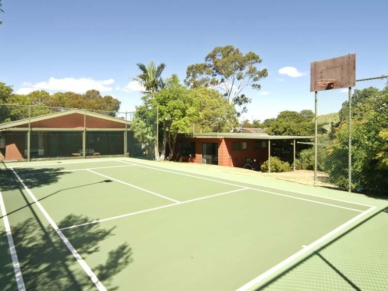 17 WAKEFIELD AVENUE, Morphett Vale SA 5162