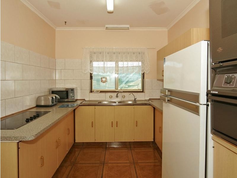 26 BATHURST AVENUE, Moana SA 5169