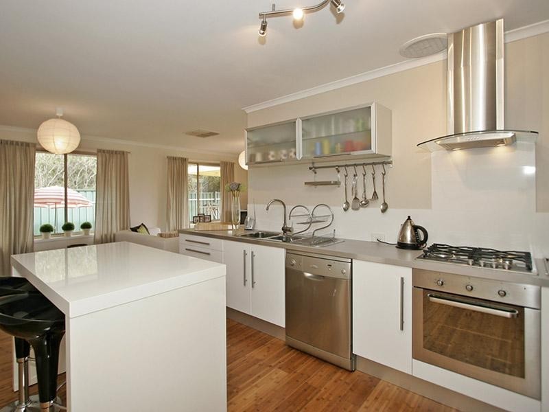 72 SIR JAMES HARDY WAY, Woodcroft SA 5162