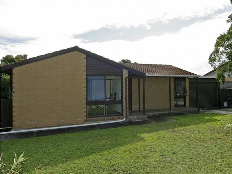 31 Catherine Crescent, Morphett Vale SA 5162