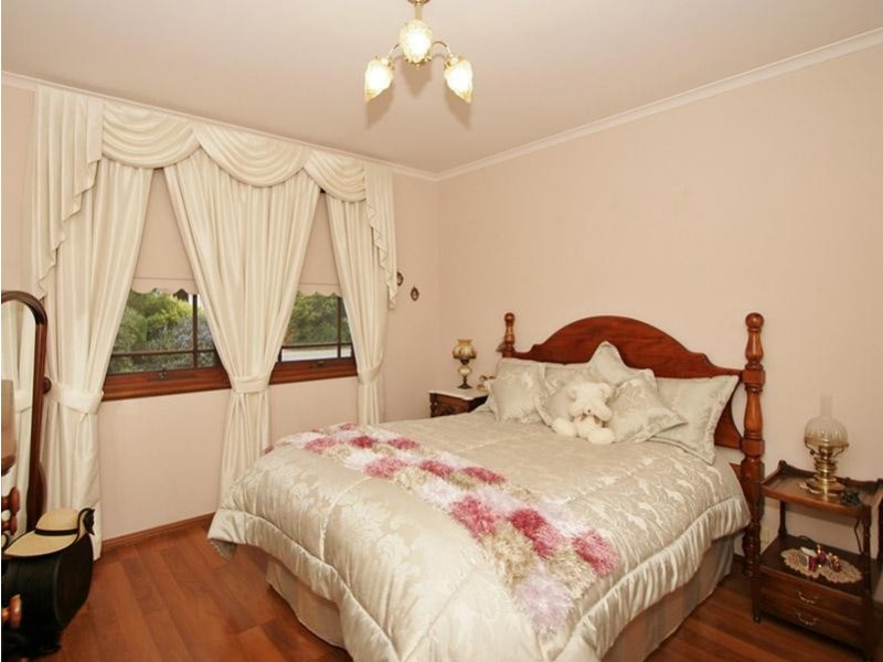 39 Craigburn Drive, Flagstaff Hill SA 5159