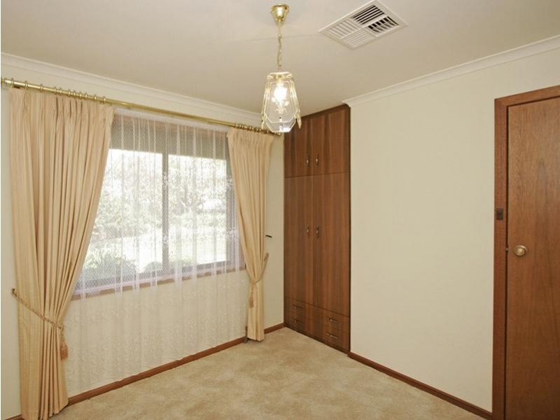 19 Bassett Street, Willunga SA 5172