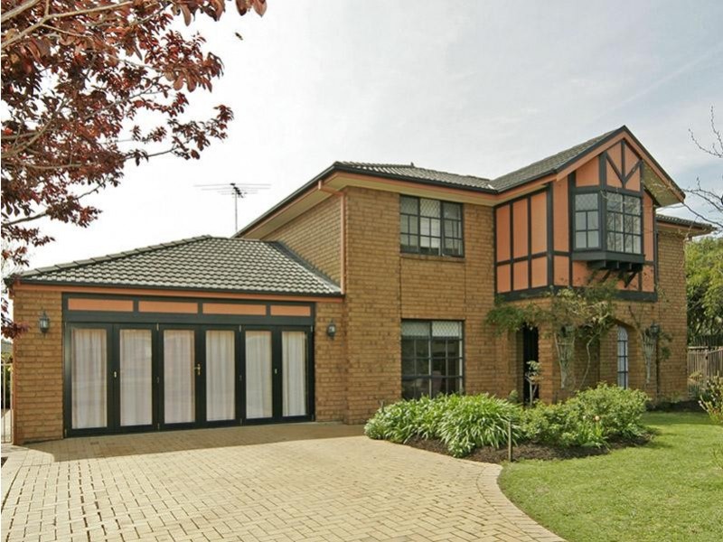 27 Walford Drive, Onkaparinga Hills SA 5163