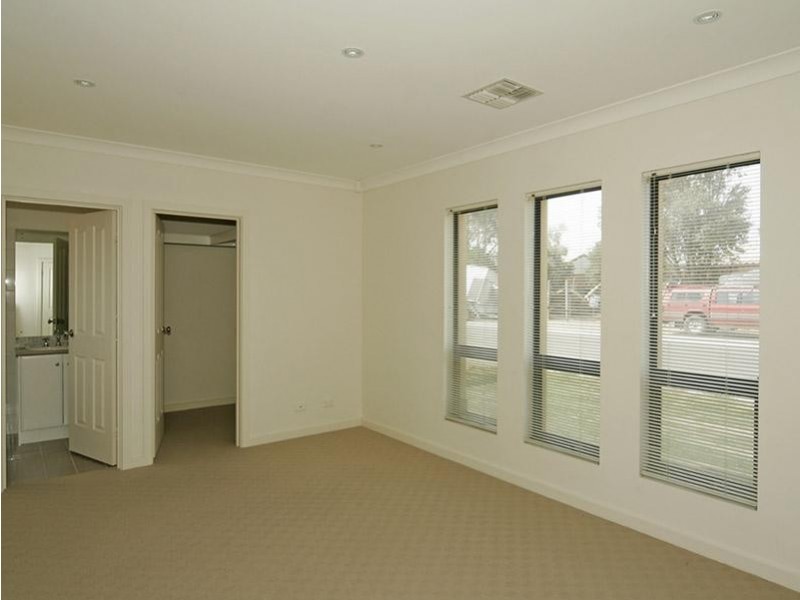 36 Croser Avenue, Aldinga Beach SA 5173