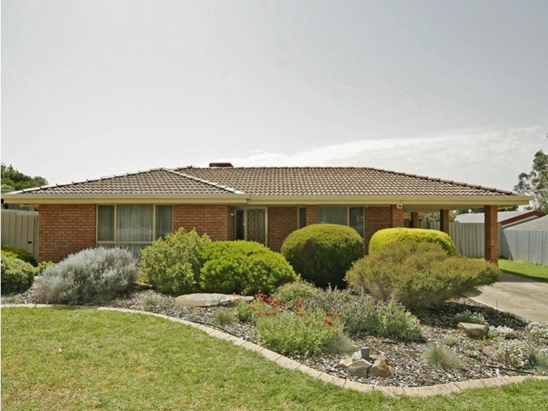 7 Manooka Road, Morphett Vale SA 5162