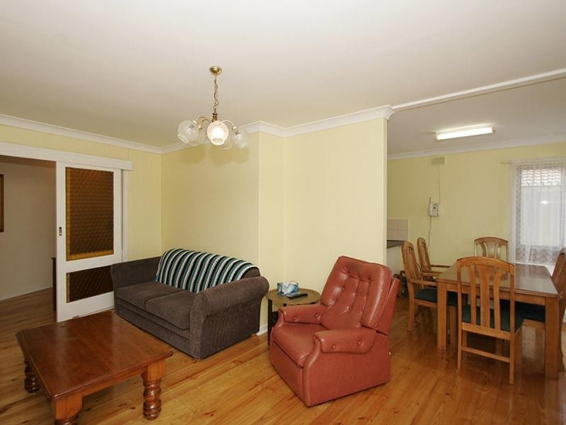 32 Botanic Grove, Hackham SA 5163