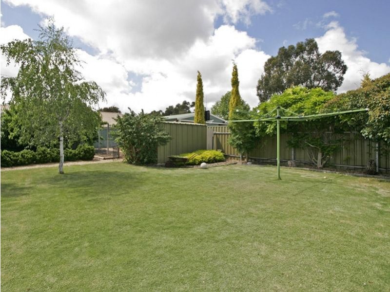 12 Kernick Avenue, Willunga SA 5172