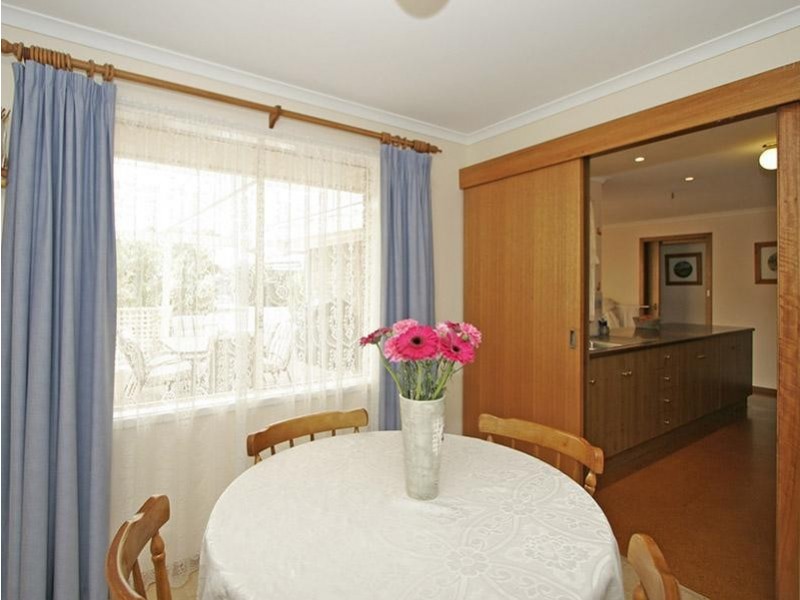 12 Kernick Avenue, Willunga SA 5172