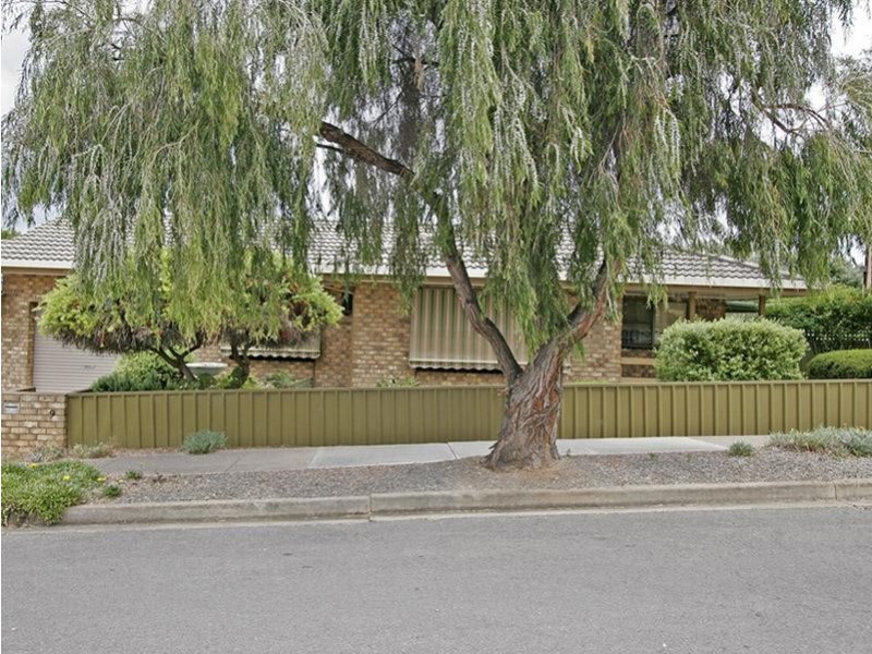 Unit 1/9 Vista Street, Moana SA 5169