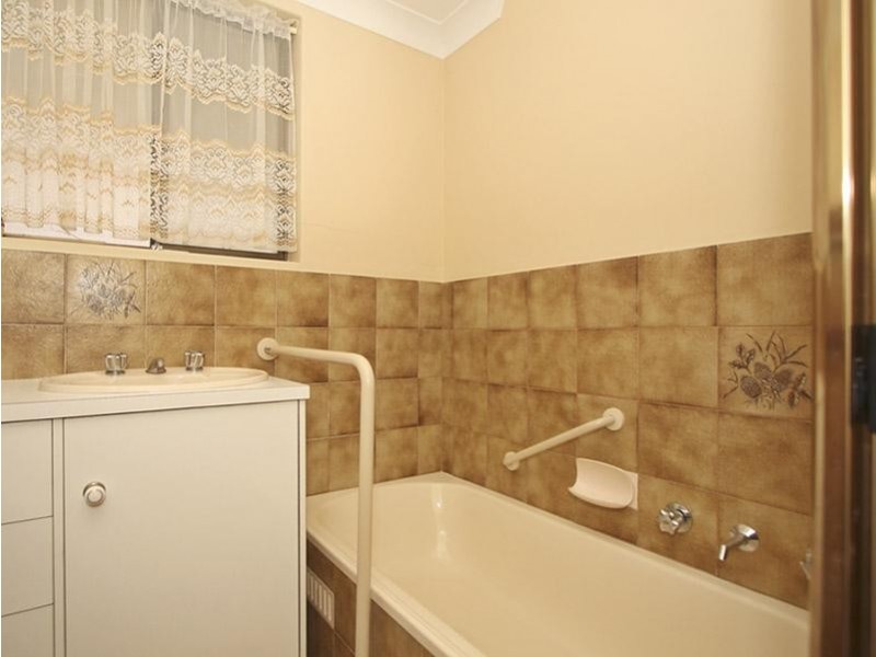 Unit 1/9 Vista Street, Moana SA 5169