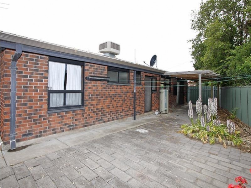 5 Mark Court, Morphett Vale SA 5162