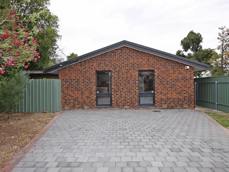 5 Mark Court, Morphett Vale SA 5162