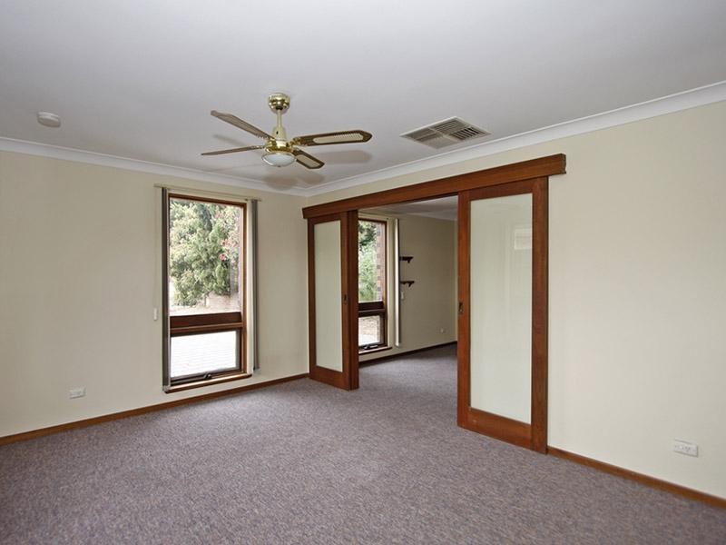 5 Mark Court, Morphett Vale SA 5162