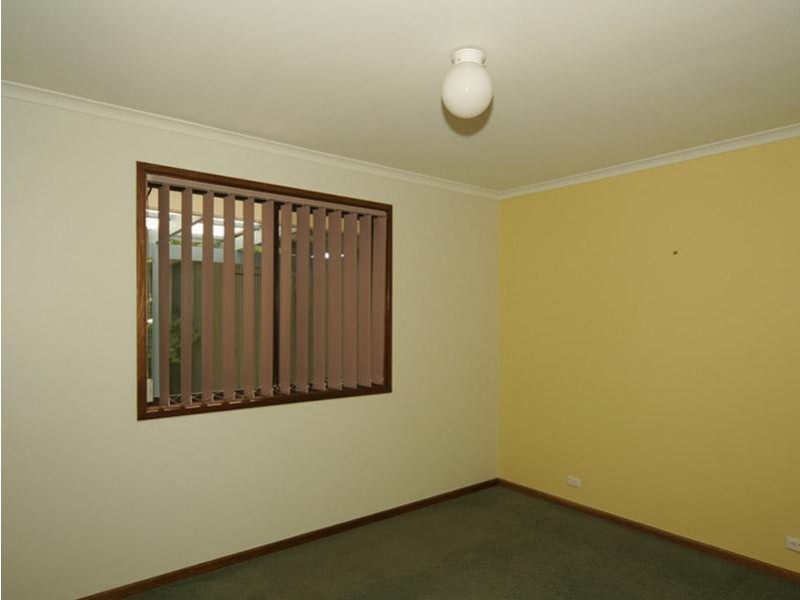 32 Furioso Drive, Woodcroft SA 5162