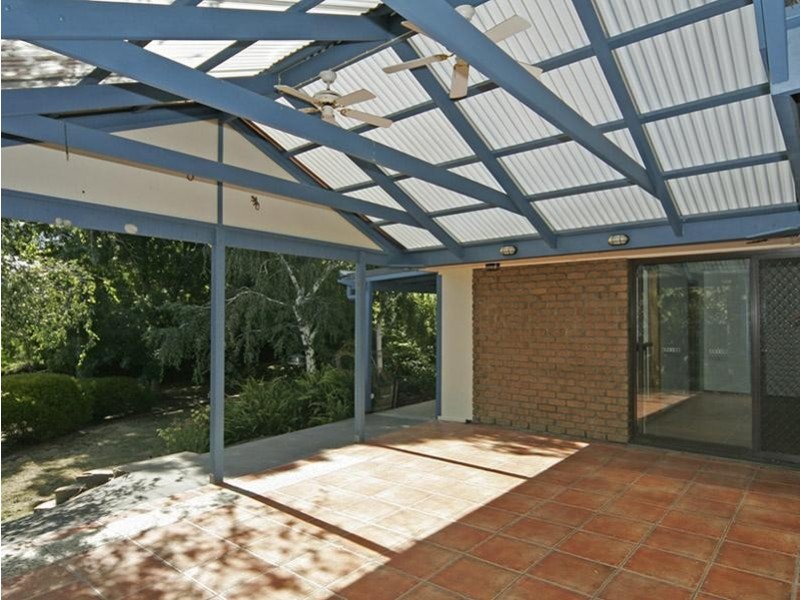 32 Furioso Drive, Woodcroft SA 5162