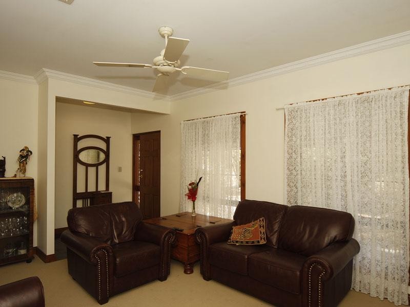 1 Meg Court, Aberfoyle Park SA 5159