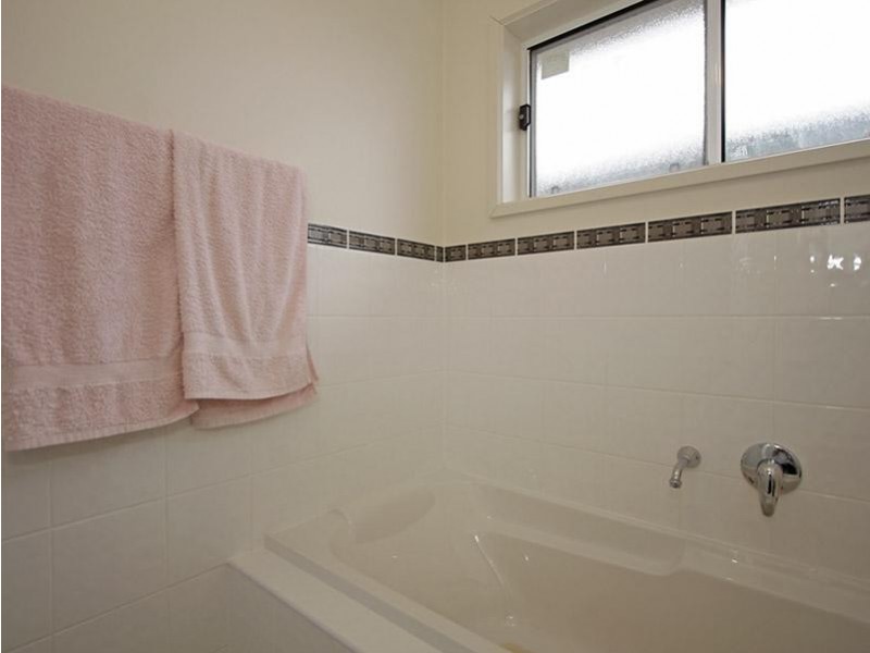 4 Aquamarine Avenue, Aldinga Beach SA 5173