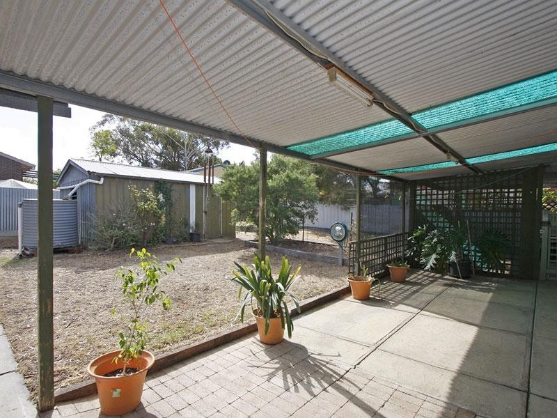11 Itala Crescent, Hackham West SA 5163