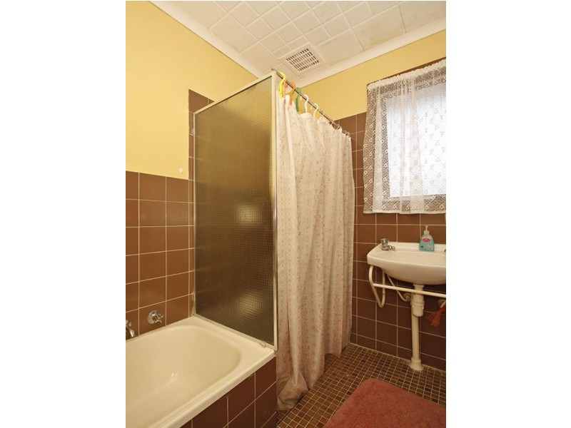 11 Itala Crescent, Hackham West SA 5163