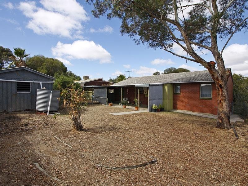 11 Itala Crescent, Hackham West SA 5163