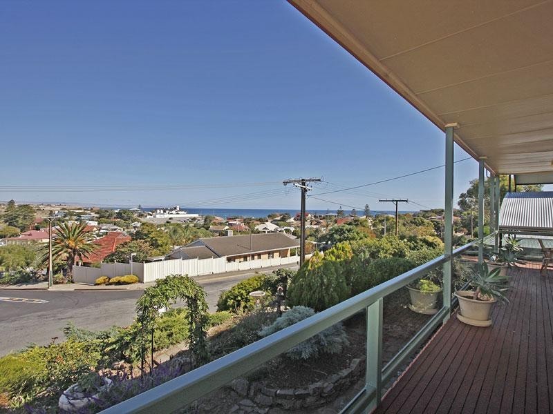 21 Murray Road, Port Noarlunga SA 5167