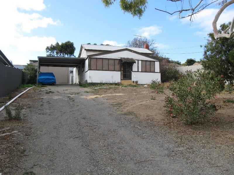 5 Geoffrey Avenue, Port Noarlunga SA 5167