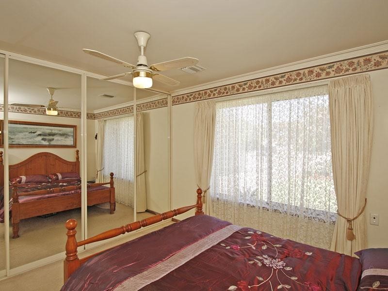 19 Booth Avenue, Morphett Vale SA 5162