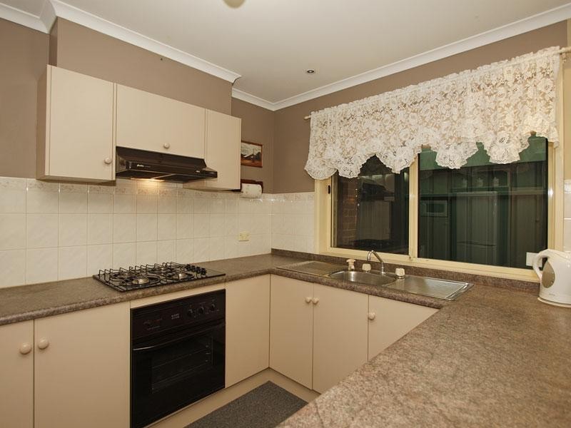 20 Mullen Close, Woodcroft SA 5162