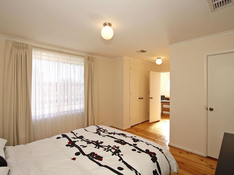 12 Seavista Grove, Christies Beach SA 5165